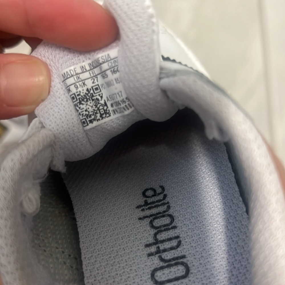 Kids Adidas size 10K - Picture 5 of 6